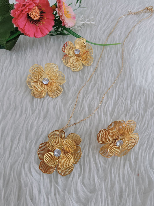 Pendant Earring