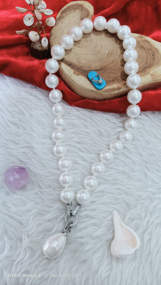 Neckpiece