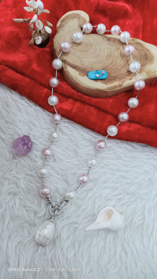 Neckpiece
