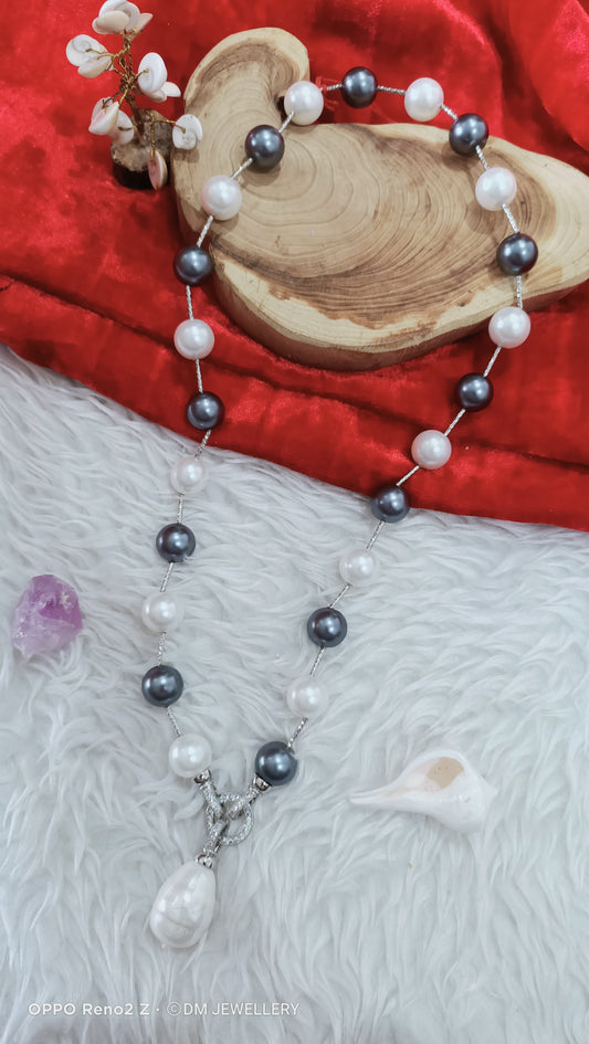 Neckpiece