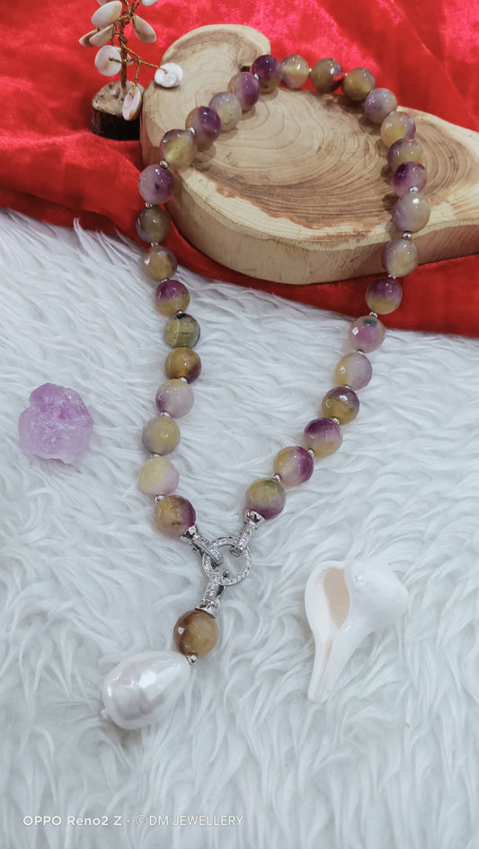 Neckpiece