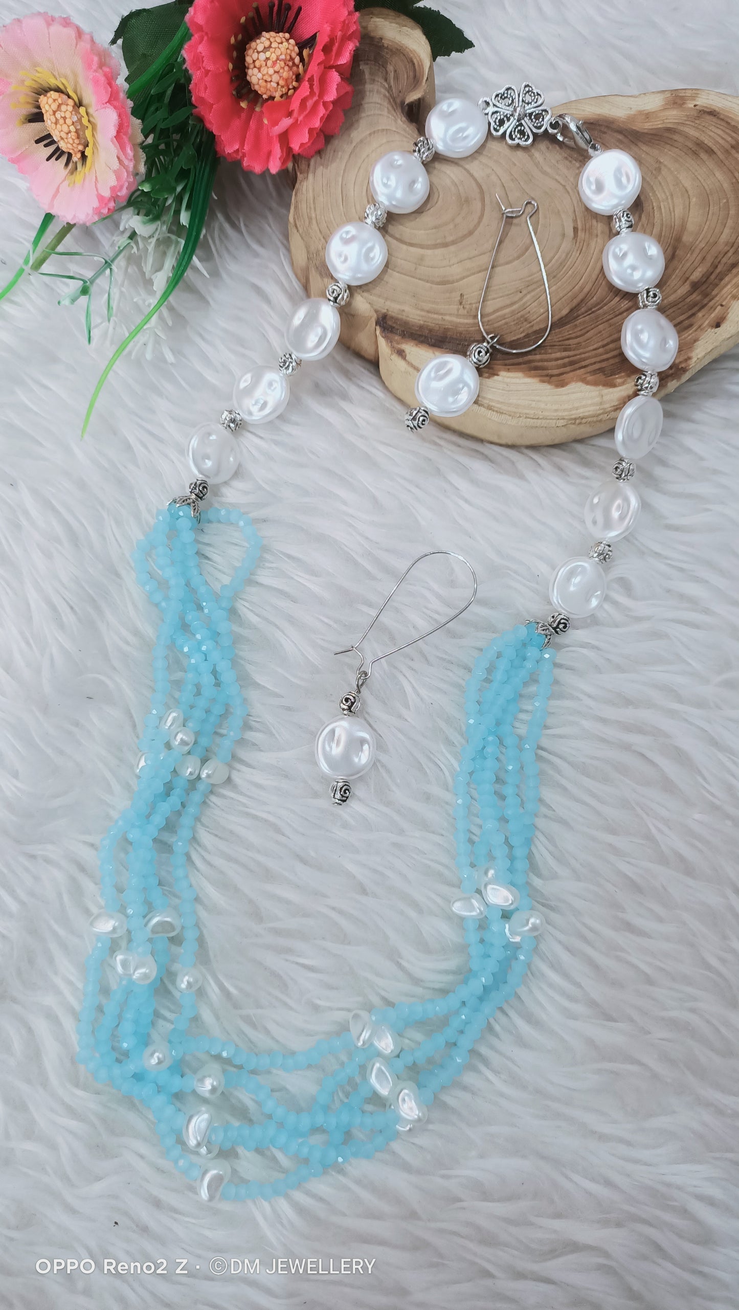 Nacklace
