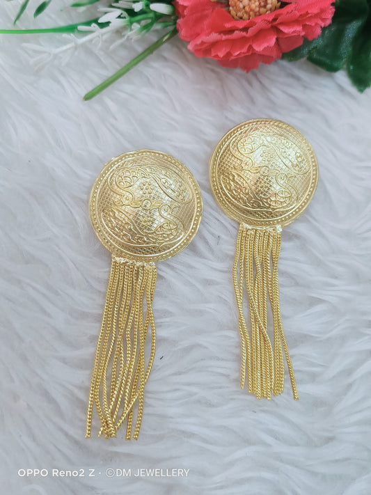 Gold polish Earring