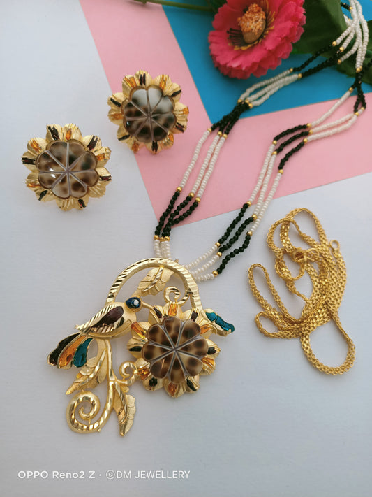 Pendant Earring Set