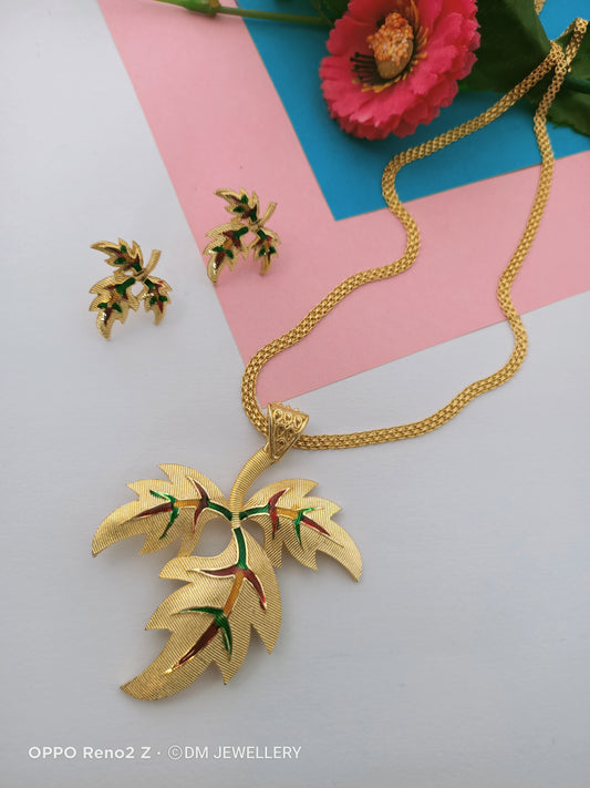 Pendant Earring Set