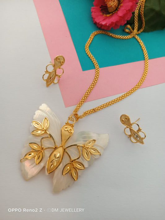 Pendant Earring Set
