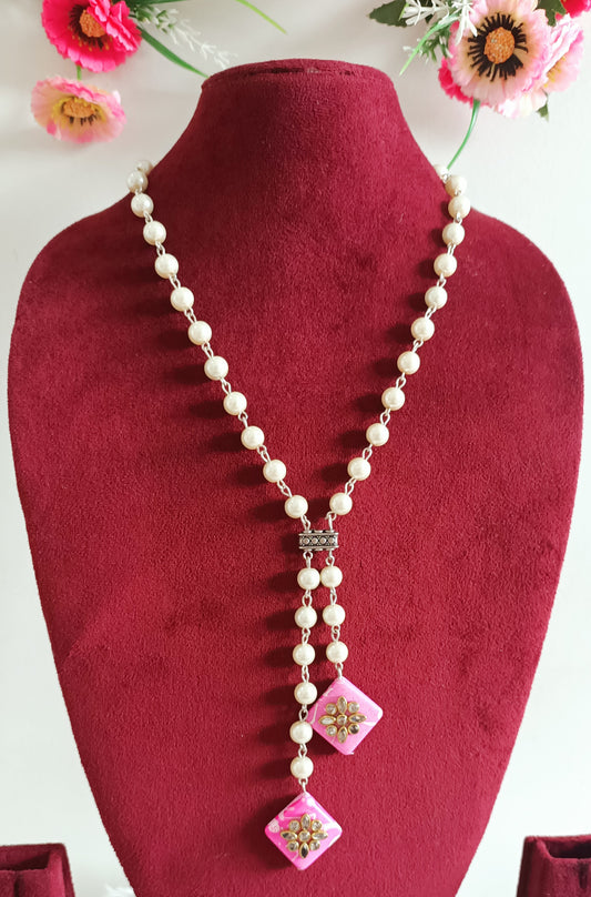 Fancy Pearl Nacklace
