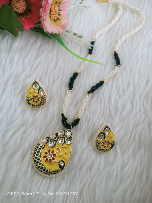Pendant Earring