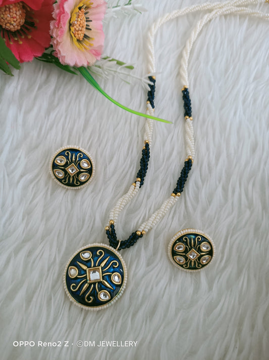 Pendant Earring