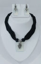 Thread Neckpiece